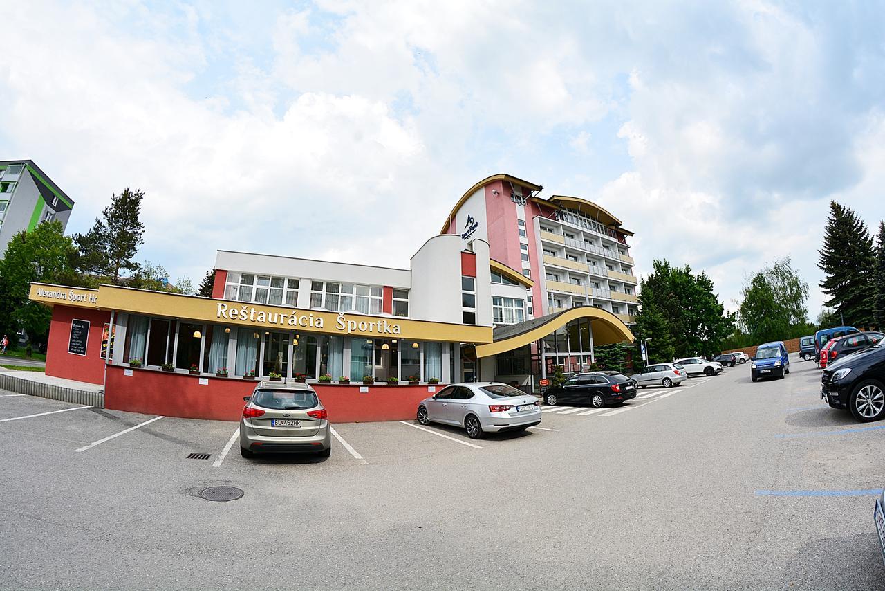 Alexandra Sport Hotel Púchov Esterno foto